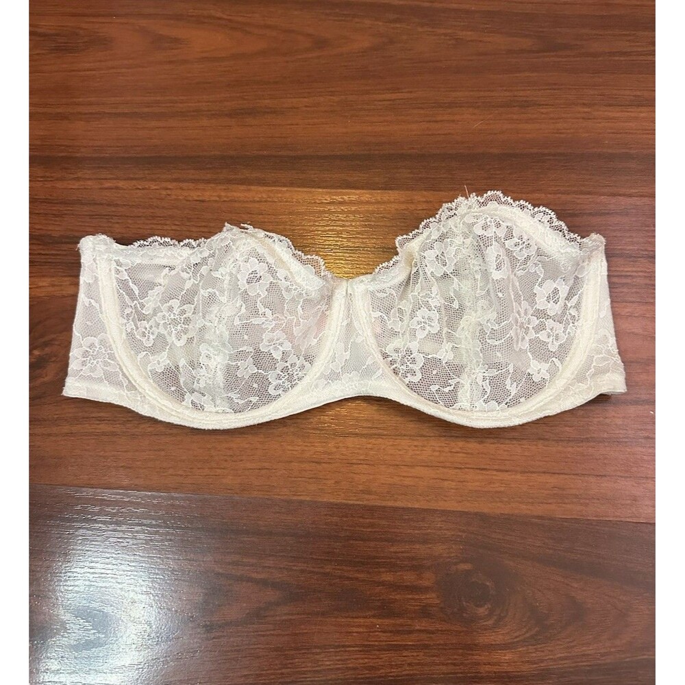 Victoria’s Secret White Lace Bra Strapless 34D Unlined Coquette Bridal Wedding